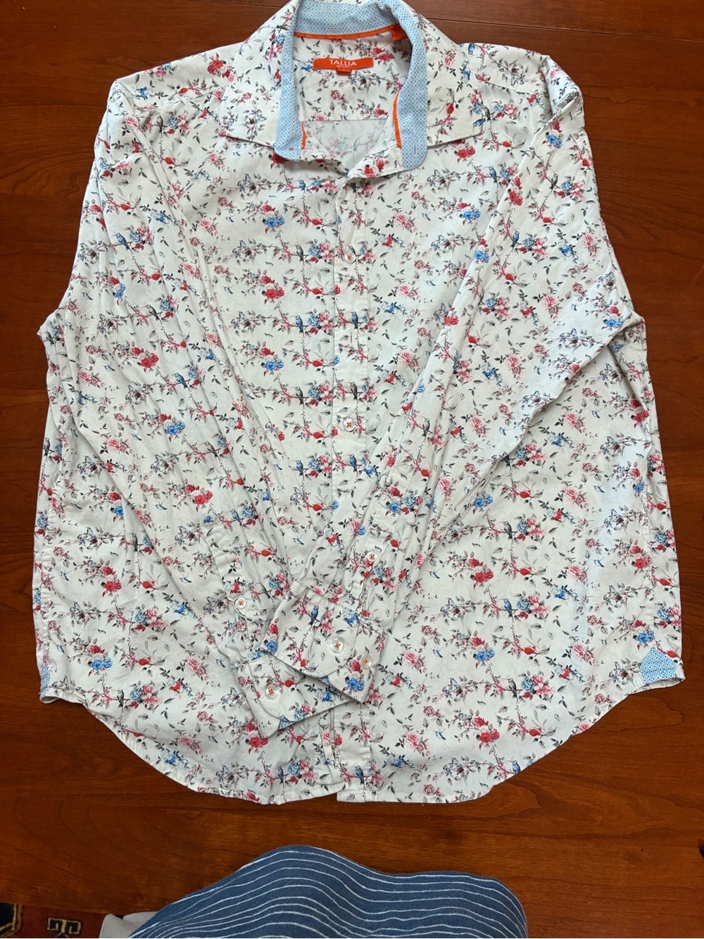 Talia Sport Men’s Large Floral Bird Print Cotton Stretch Button Down Shirt